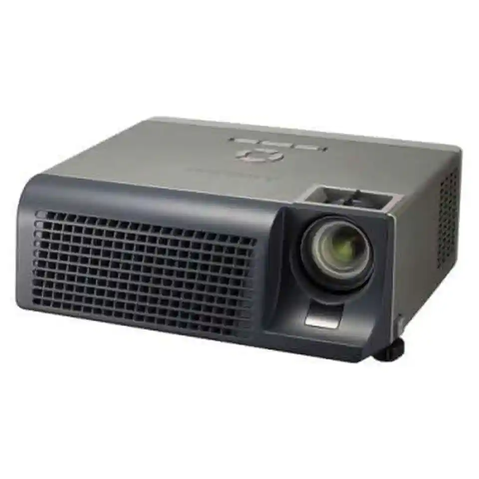 2012-09-07-01_Audio, Tv en Foto-02_Overige-mitsubishi-xd206u-g-1 (© Marens van Leunen)