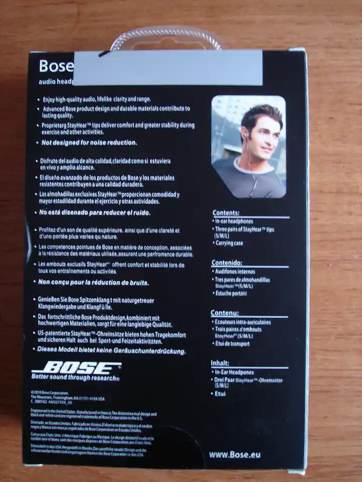 2013-05-20-01_Audio, Tv en Foto-04_Koptelefoons-bose3 (© Marens van Leunen)