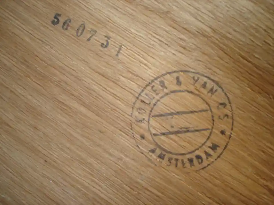2014-02-11-04_Huis-Inrichting-01_Stoelen-DSC02560 (© Marens van Leunen)