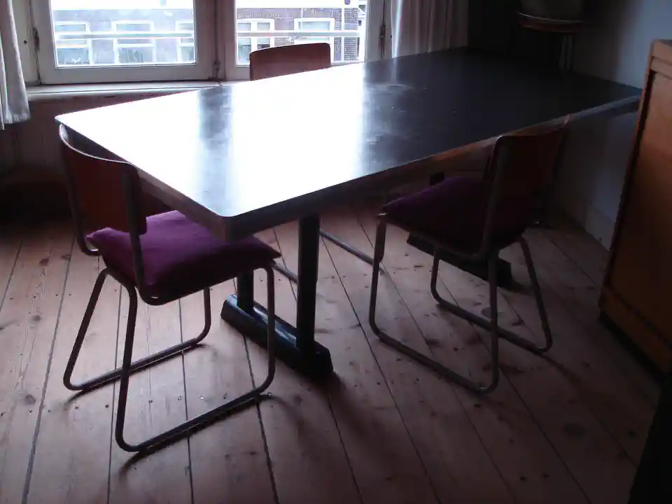 2014-11-23-04_Huis-Inrichting-04_Tafels-DSC03363 (© Marens van Leunen)