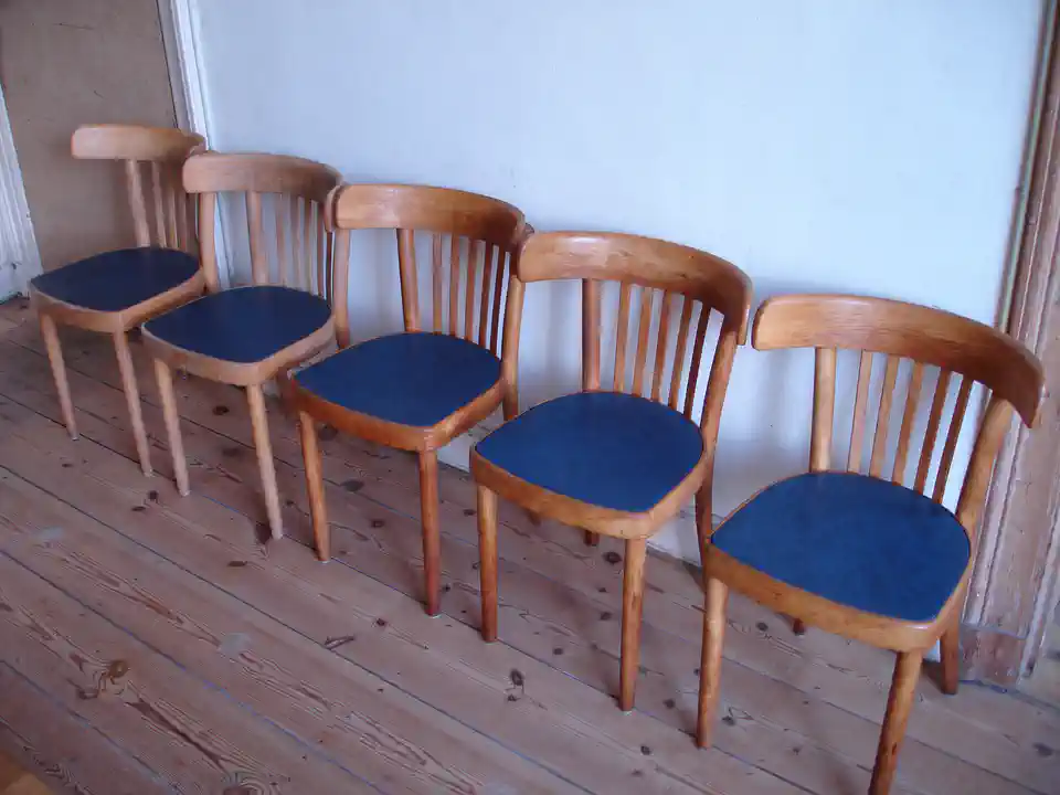 2015-07-22-04_Huis-Inrichting-01_Stoelen-DSC03499 (© Marens van Leunen)