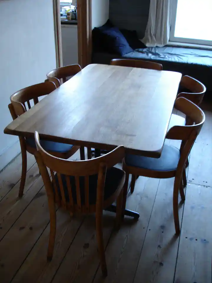 2015-07-22-04_Huis-Inrichting-01_Stoelen-DSC03511 (© Marens van Leunen)