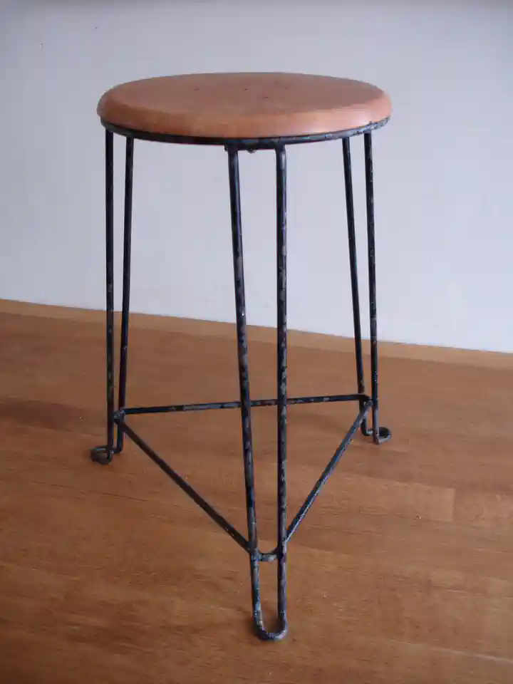 2015-07-29-04_Huis-Inrichting-01_Stoelen-DSC03642 (© Marens van Leunen)