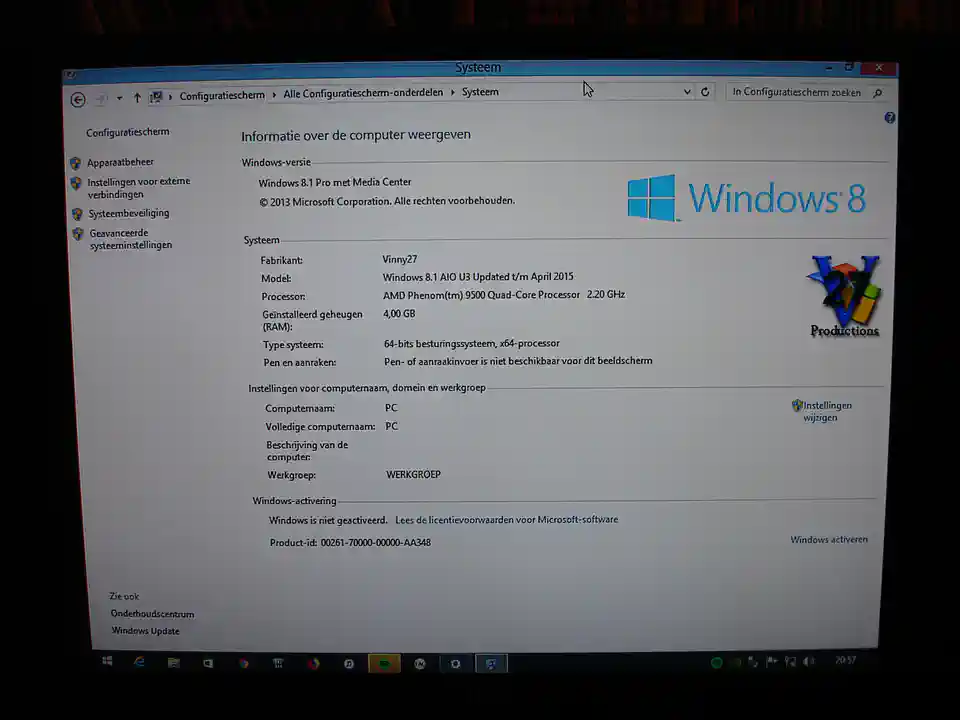 2017-12-14-02_Computers en Software-01_Laptops-DSC04479 (© Marens van Leunen)