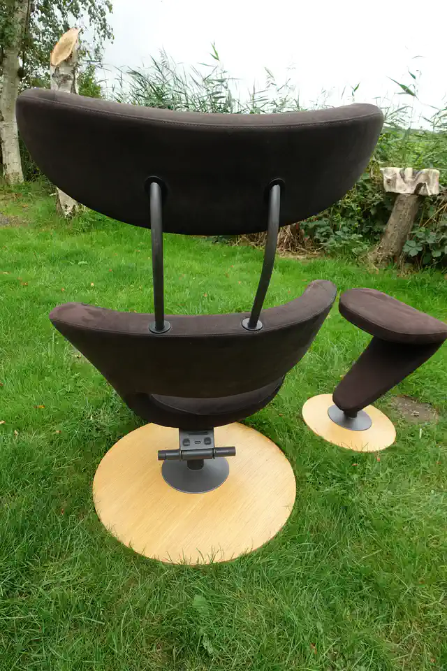2021-09-15-04_Huis-Inrichting-01_Stoelen-DSC03540 (© Marens van Leunen)